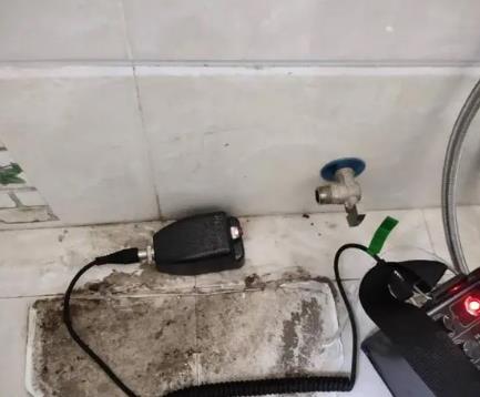 延长屋顶漏水维修公司分享下卫生间漏水的危害及解决方法
